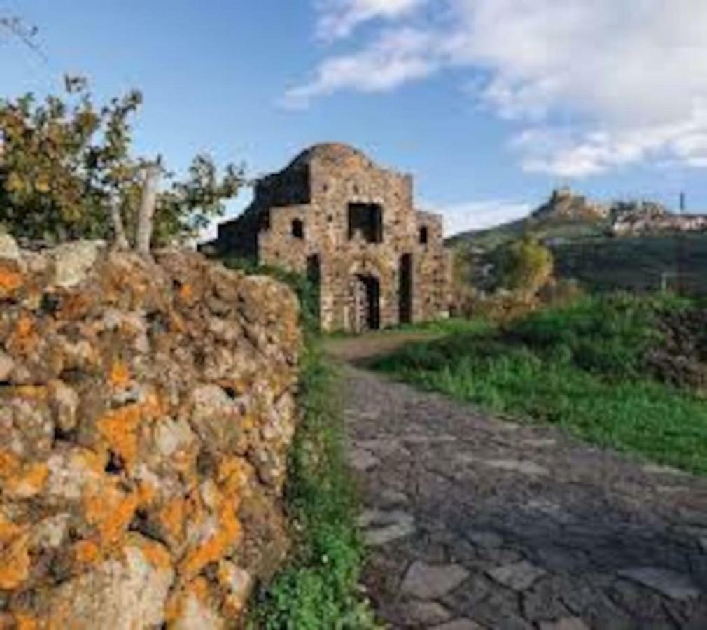 Апартаменти Casa Tuccari Castiglione Di Sicilia Екстер'єр фото