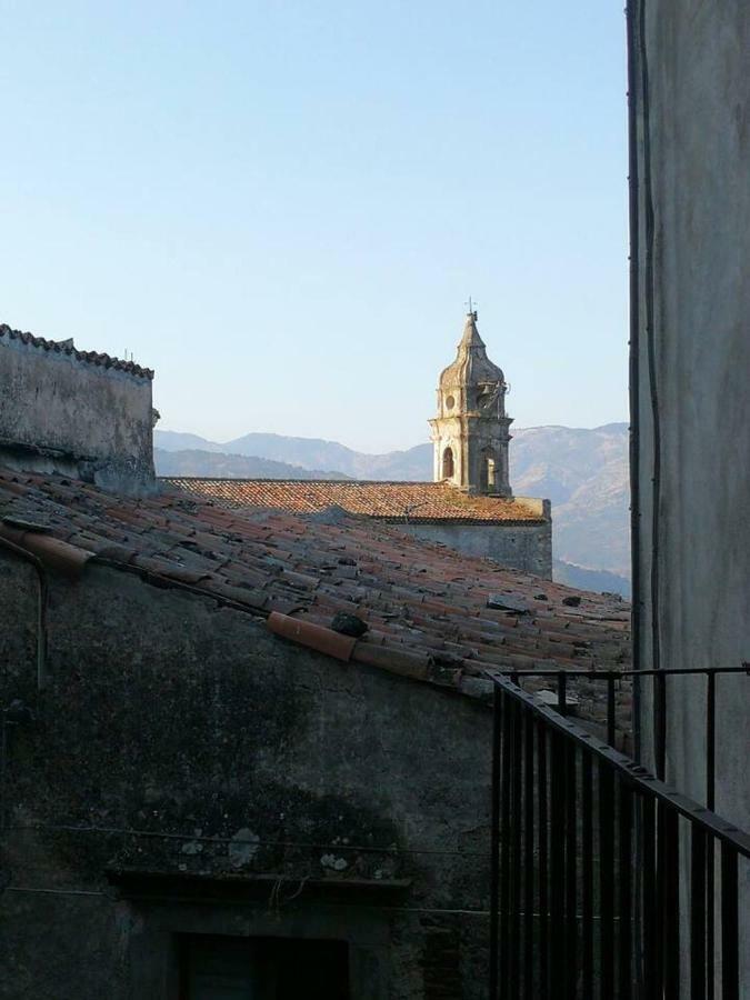 Апартаменти Casa Tuccari Castiglione Di Sicilia Екстер'єр фото