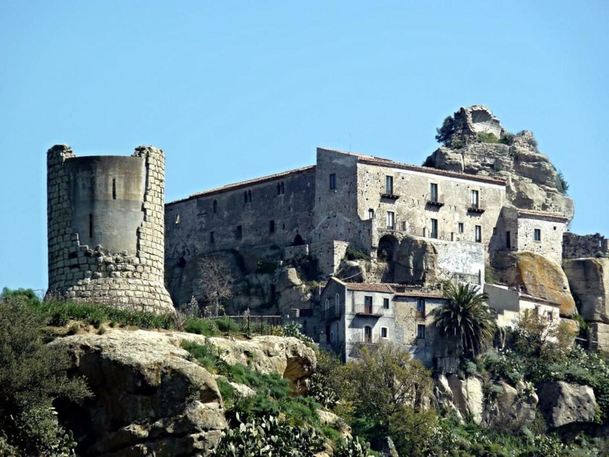 Апартаменти Casa Tuccari Castiglione Di Sicilia Екстер'єр фото